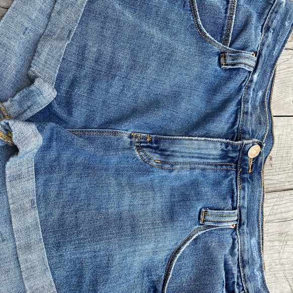 BDG Urban Outfitters high rise roll up short - Picture 11 of 12